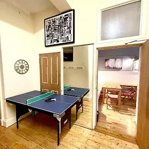 https://central-edinburgh-large-groups.edinburghhotelsuk.org