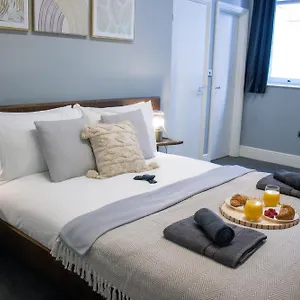 https://flat-in-city-centre.hotelsin-nottingham.com